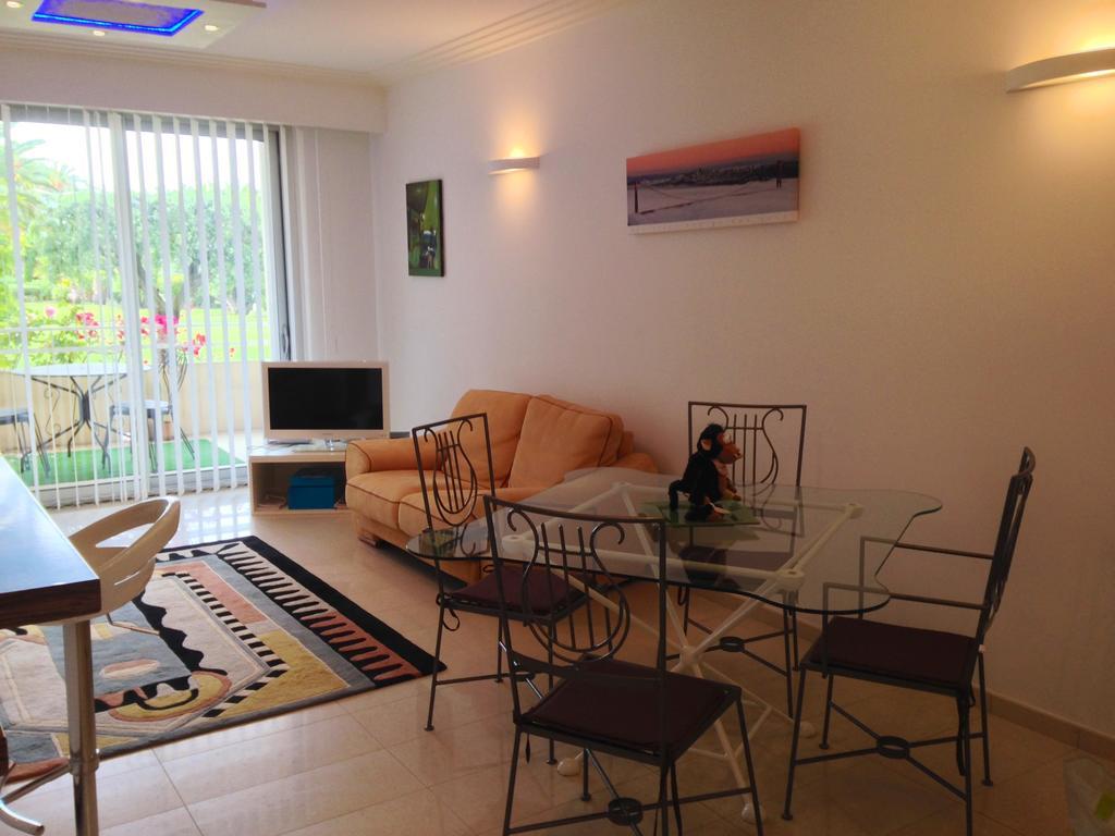 Appartement Cannes Sur Croisette Екстериор снимка